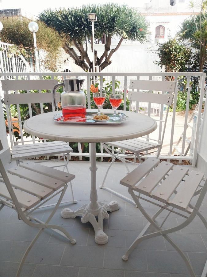 פלרמו Villa Coral Mondello מראה חיצוני תמונה