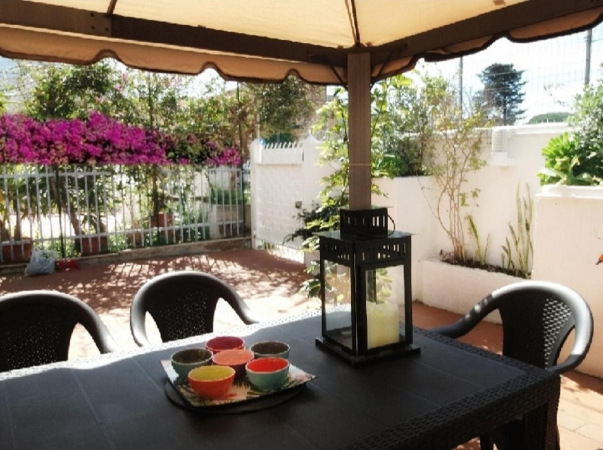 פלרמו Villa Coral Mondello מראה חיצוני תמונה